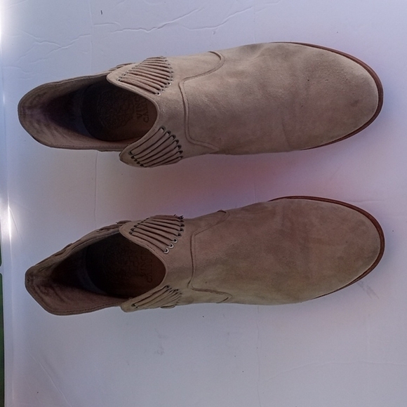 Vince Camuto  Suede Ankle Booties, US 9, Tan, Pre-owned - Picture 2 of 13